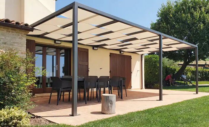 Pergolati, Coperture e Vetrate - Bergamaschi Tende Crema